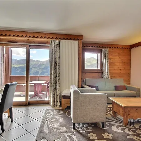 Duplex 3 Avec Piscine, Fitness Et Parking Couvert - Fr-1-455-243 * La Plagne